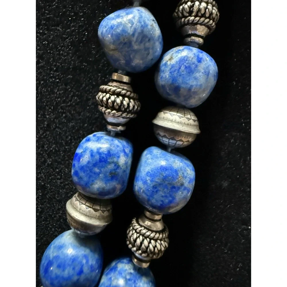 Native Pearl Lapis Lazuli Desert Southwest Native Bench Bead Silver Necklace 31